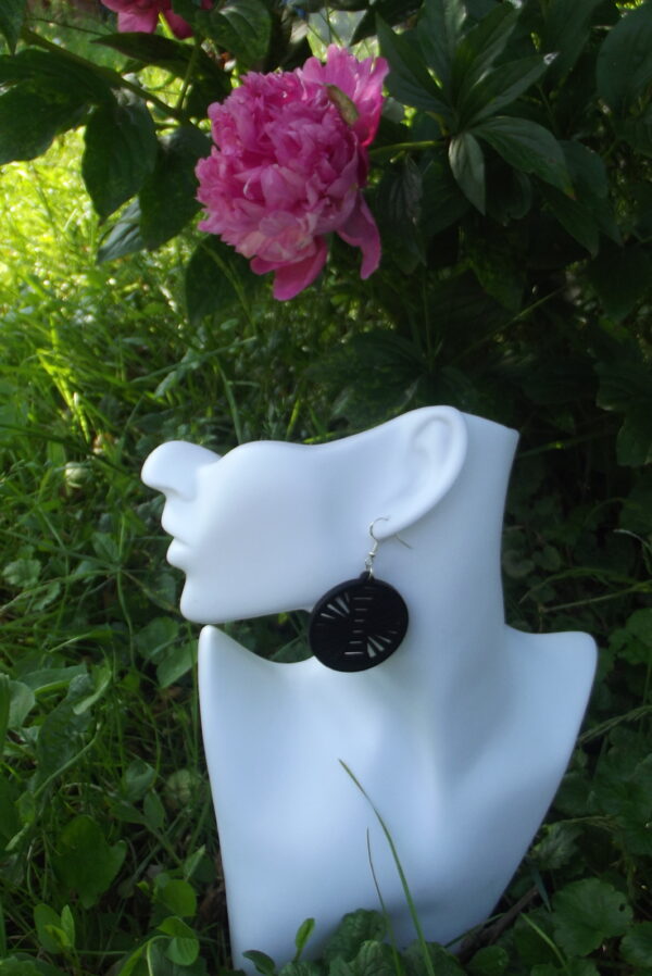 Boucles d'oreilles en bois modèle 9