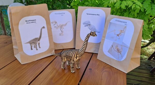 Dinosaures en bois à monter – Puzzle 3D artisanal