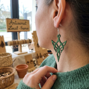Boucles d'Oreilles Celtiques en Bois de Tilleul | Bijou Mystique & Naturel